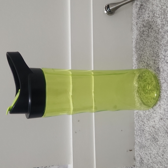 Oster' sport bottle - Picture 2 of 4